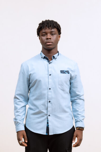 Light blue cotton shirt with collar details